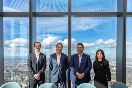 (From left to right) Senior Director, Development from Greystar Sean Ryan; Greystar Australia Managing Director Chris Key; UEM Sunrise Chief Executive Officer Sufian Abdullah; and Director, Business International (Australia) Ong Chee Wei posed for a group photo after the signing ceremony.